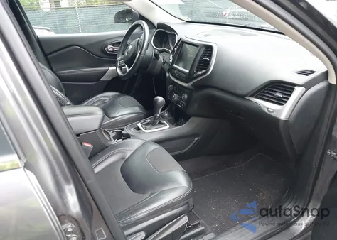 2018 Jeep Cherokee Latitude Plus 4X4 z USA, uszkodzony, nr VIN 1C4PJMLB4JD536010